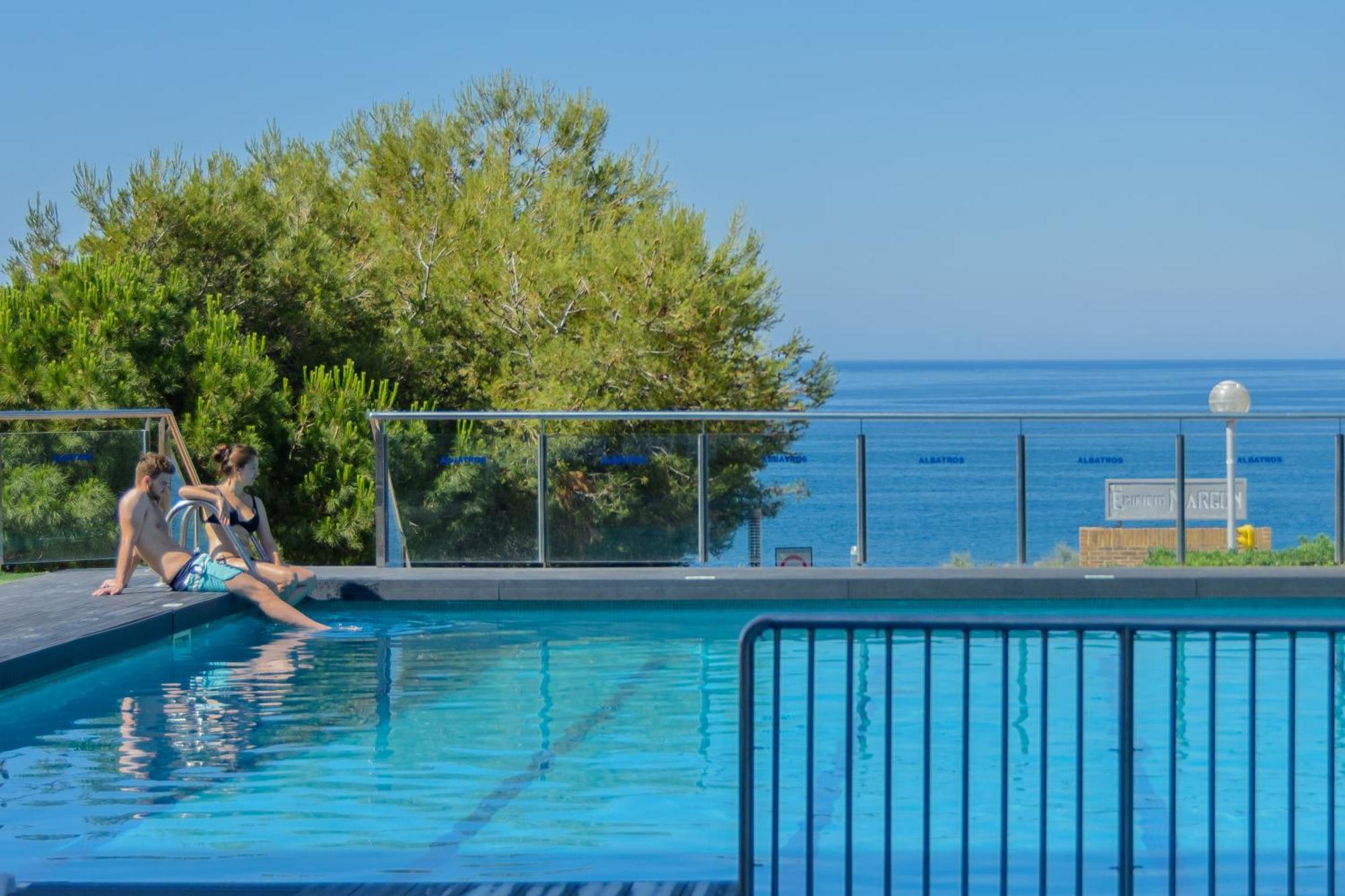 Beach Family Apartments Σαλού Εξωτερικό φωτογραφία